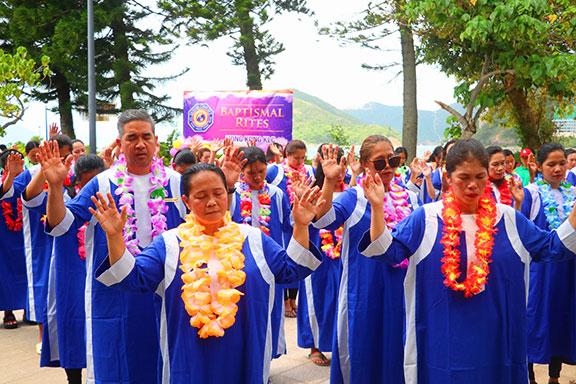 The Kingdom of Jesus Christ Hong Kong Chapter Holds Baptismal Rites at Repulse Bay Beach